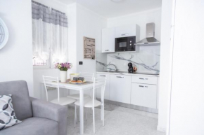 Casa Liri Sanremo -centrale, moderna, 5min spiaggia, Ariston-